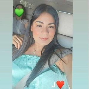 Meet your Posher, Maira